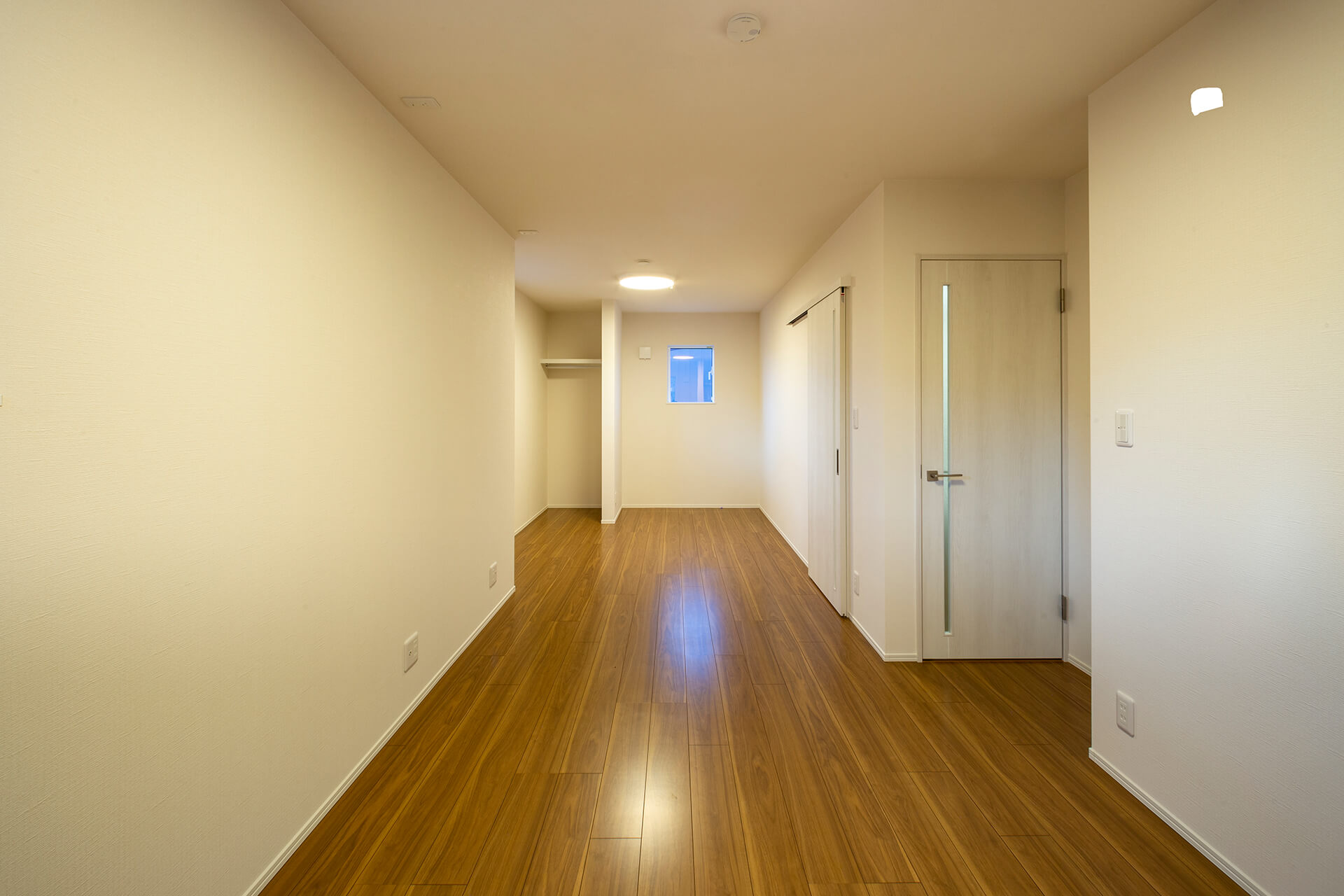将来2部屋にすることができる洋室