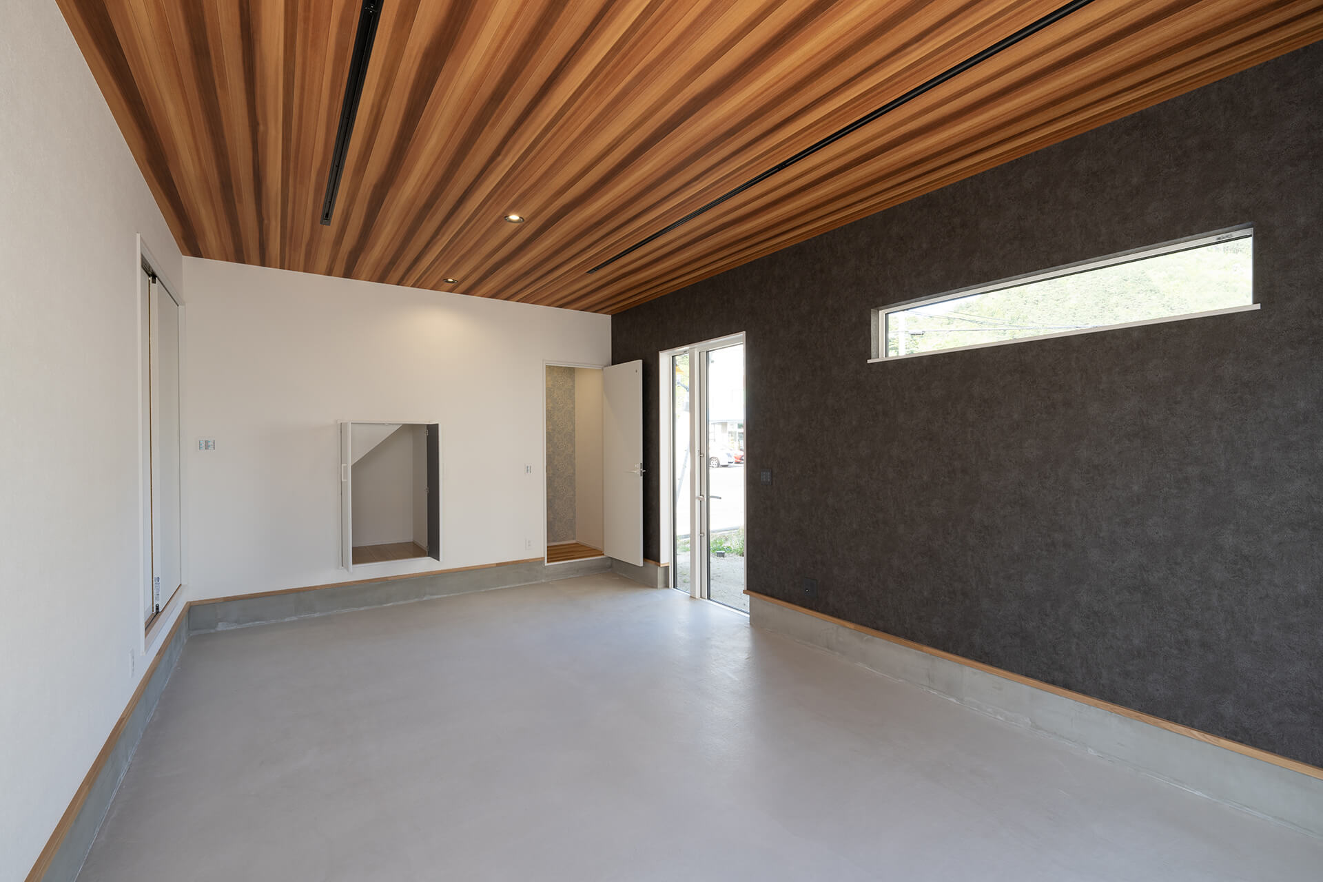 将来は子供部屋になる予定のご主人の趣味部屋 土間仕上げ