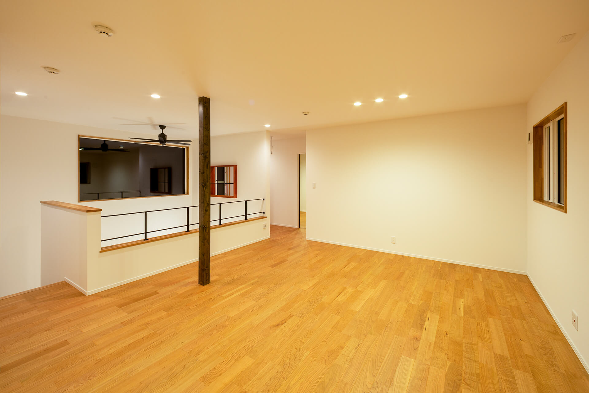2Fのfree spaceは将来、2部屋に分けて使いことも…